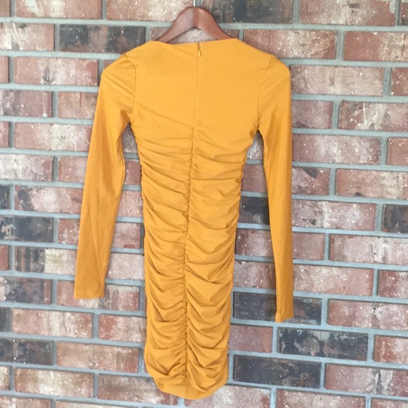 Tully dress - Picture 8 of 8